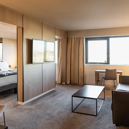 מלון Pullman 4*