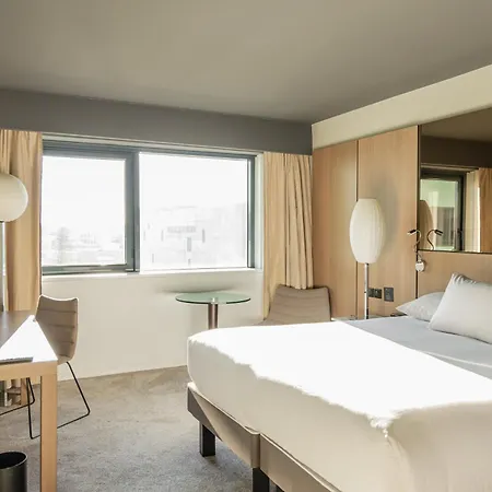 Pullman 4*